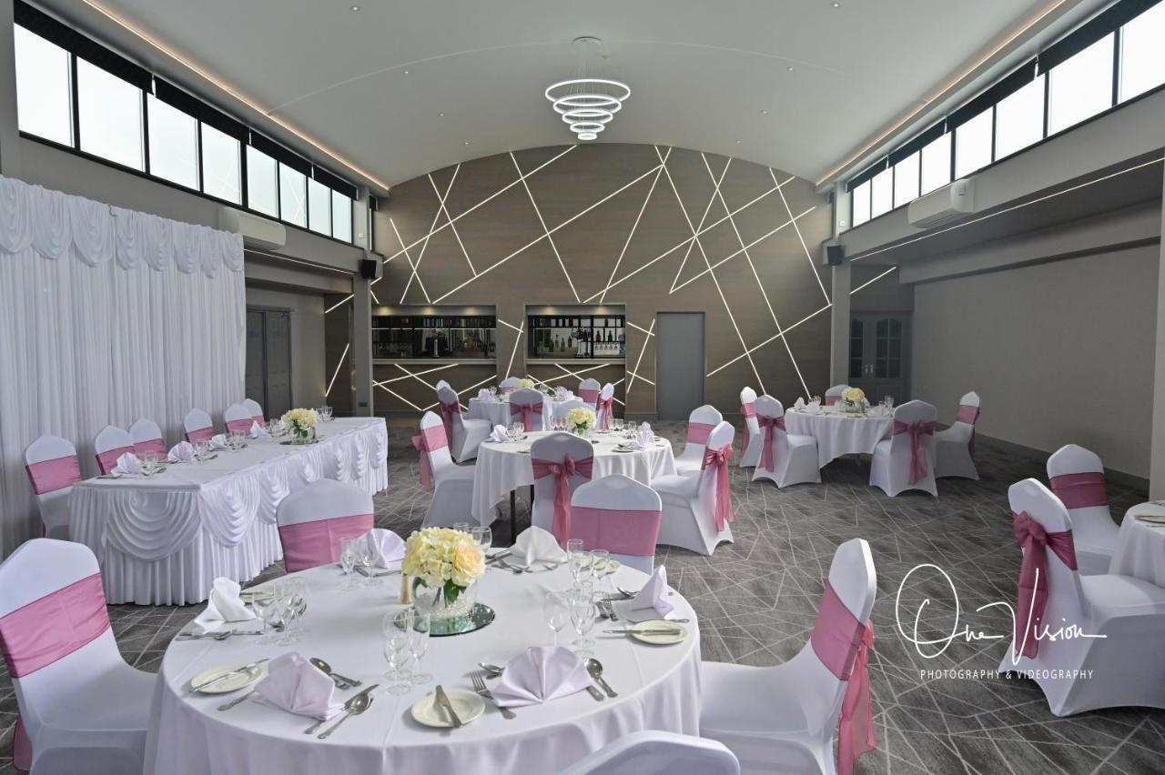Best Western Premier Heronston Hotel & Spa Bridgend  Luaran gambar