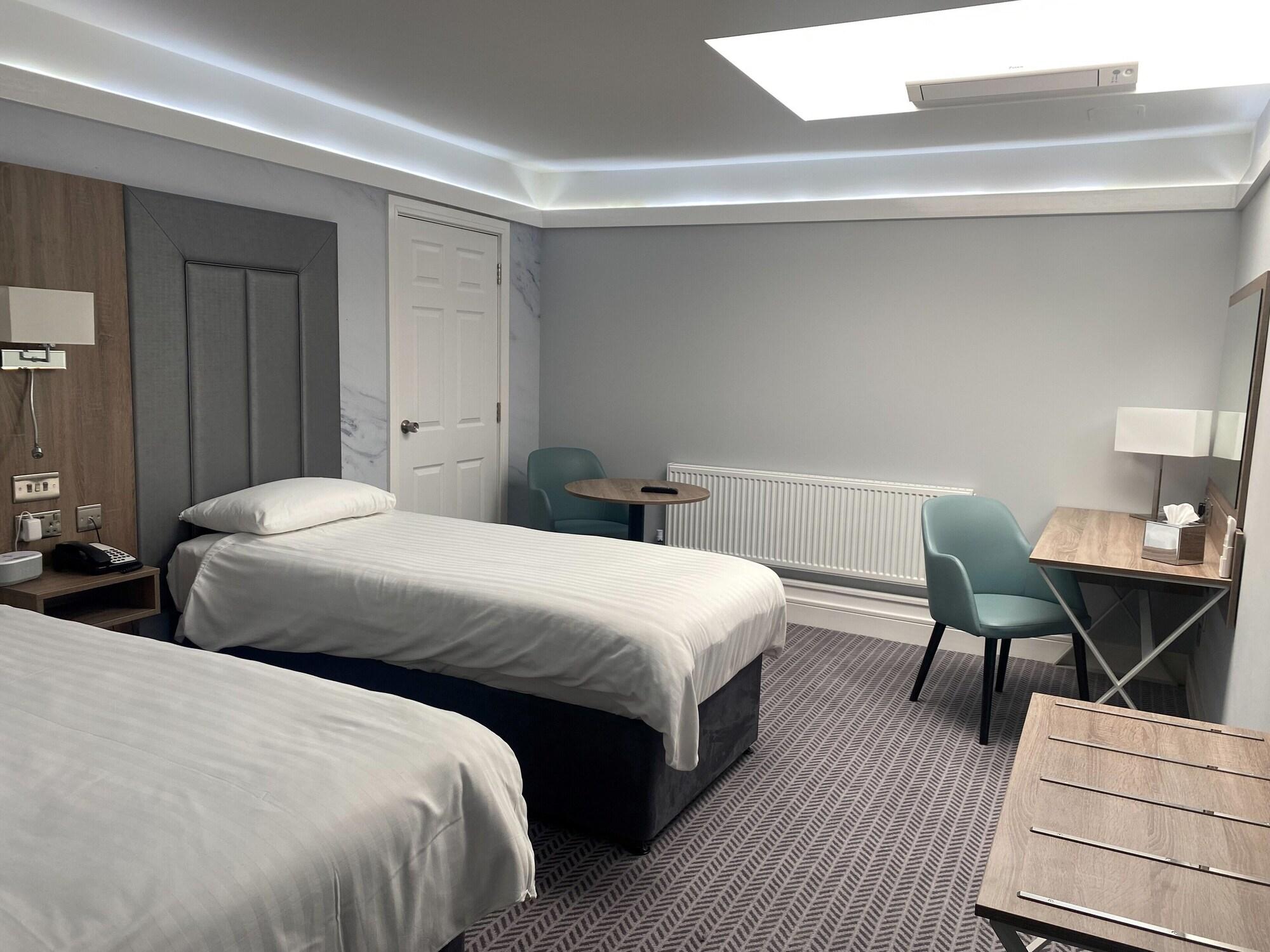 Best Western Premier Heronston Hotel & Spa Bridgend  Luaran gambar