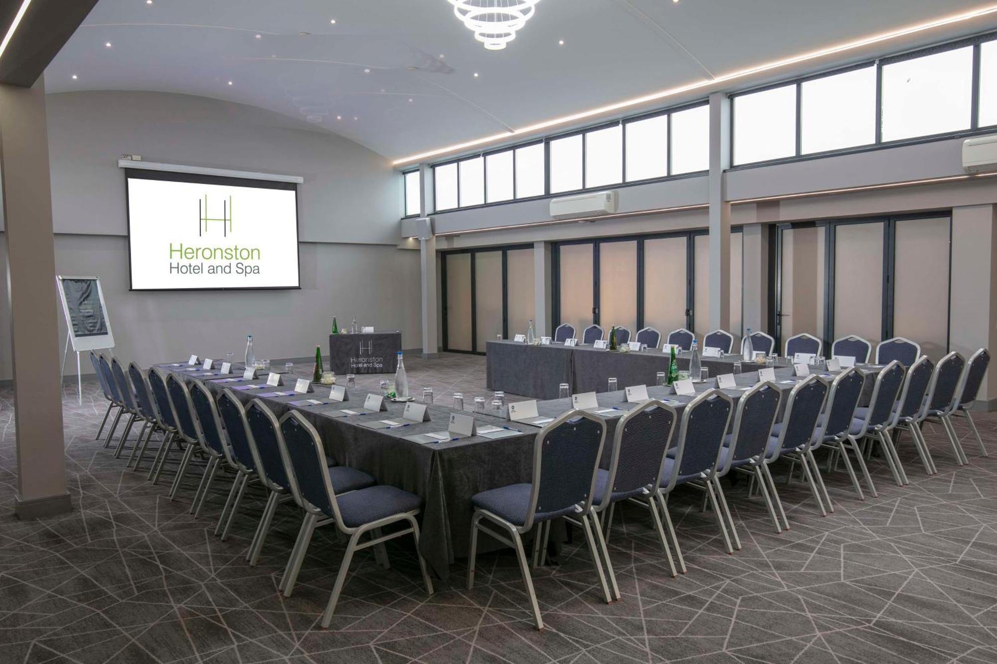 Best Western Premier Heronston Hotel & Spa Bridgend  Luaran gambar