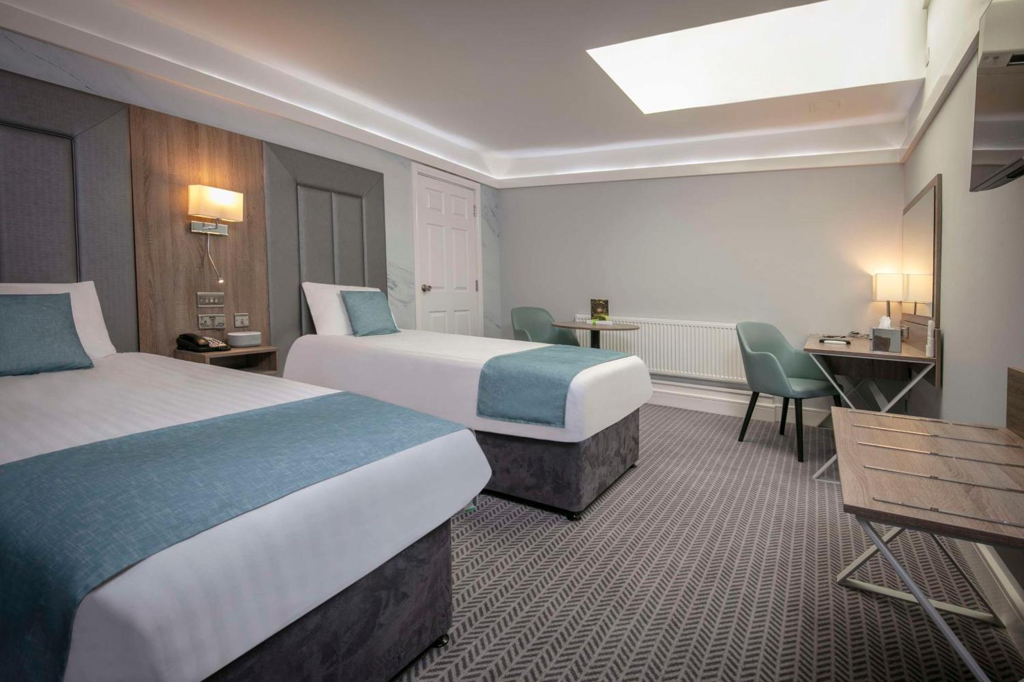 Best Western Premier Heronston Hotel & Spa Bridgend  Luaran gambar