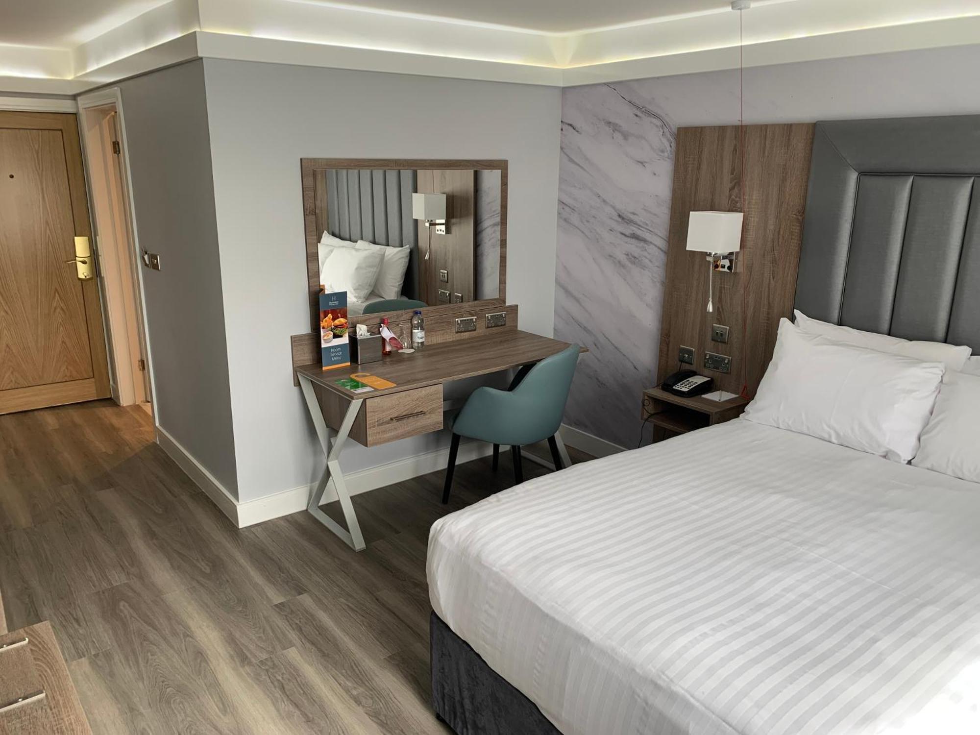 Best Western Premier Heronston Hotel & Spa Bridgend  Luaran gambar